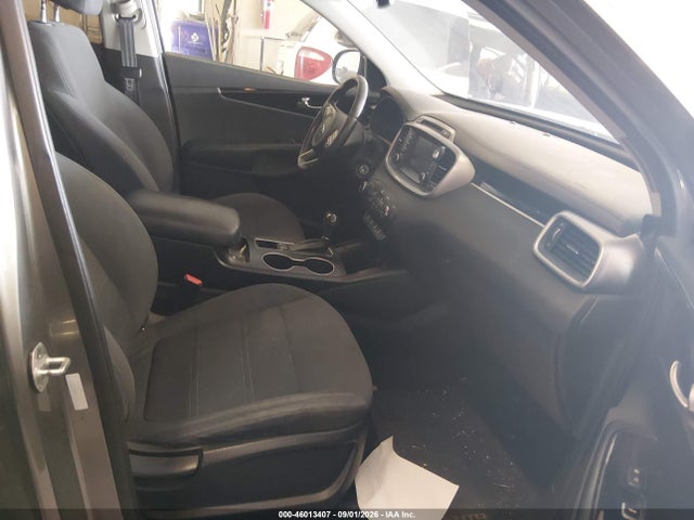 Продаж на аукціоні авто 2017 Kia Sorento 2.4l Lx, vin: 5XYPG4A34HG257176, номер лоту: 46013407