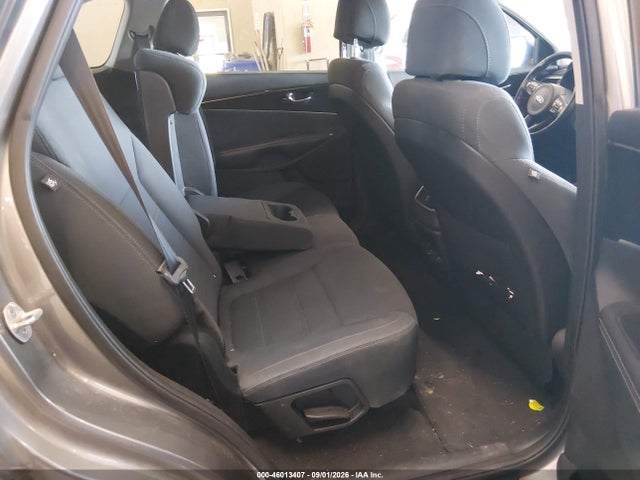 Продаж на аукціоні авто 2017 Kia Sorento 2.4l Lx, vin: 5XYPG4A34HG257176, номер лоту: 46013407