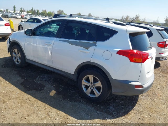 Продажа на аукционе авто 2015 Toyota Rav4 Xle, vin: 2T3WFREV7FW183001, номер лота: 46013415