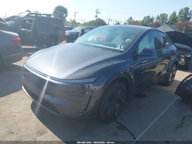 46013430 :رقم المزاد ، 7SAYGDEE1TA638192 vin ، 2026 Tesla Model Y مزاد بيع