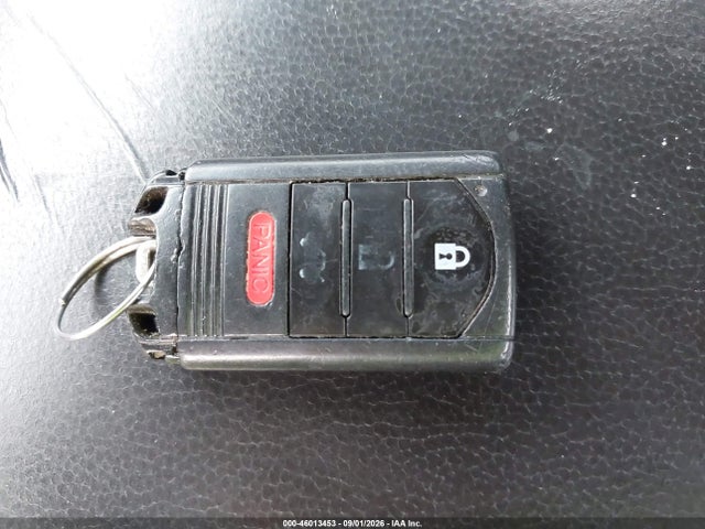 Auction sale of the 2013 Acura Ilx 2.0l, vin: 19VDE1F79DE002753, lot number: 46013453