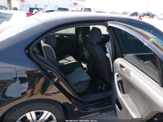 2017 Volkswagen Jetta 1.4t S მანქანა იყიდება აუქციონზე, vin: 3VW2B7AJ3HM308661, აუქციონის ნომერი: 46013475