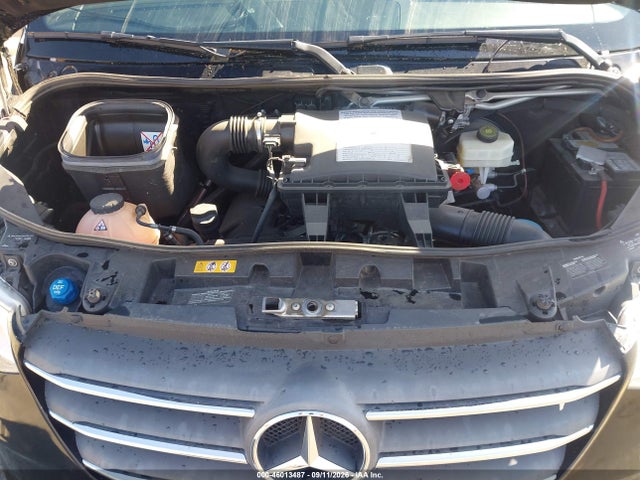 WDAPF1CD6KP072139 Mercedes-Benz Sprinter 2500 High Roof V6