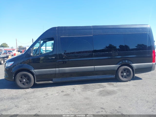 WDAPF1CD6KP072139 Mercedes-Benz Sprinter 2500 High Roof V6