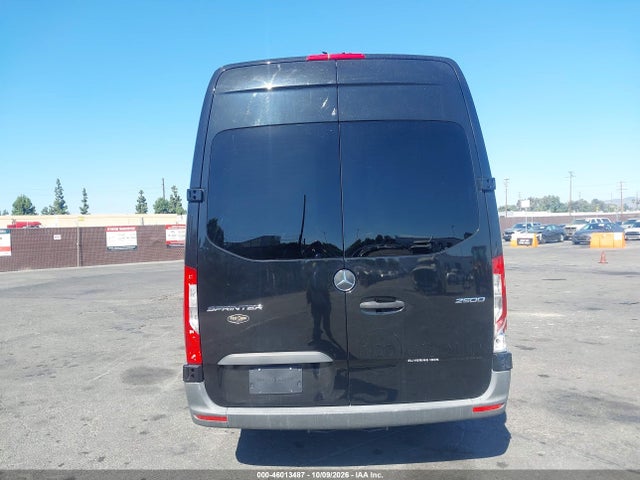 WDAPF1CD6KP072139 Mercedes-Benz Sprinter 2500 High Roof V6