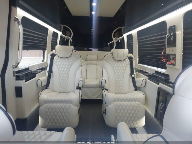 WDAPF1CD6KP072139 Mercedes-Benz Sprinter 2500 High Roof V6