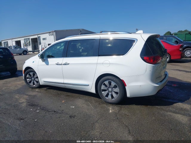 46013493 :رقم المزاد ، 2C4RC1N72HR709413 vin ، 2017 Chrysler Pacifica Hybrid Platinum مزاد بيع