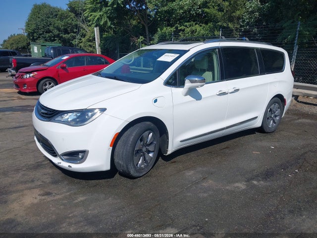 46013493 :رقم المزاد ، 2C4RC1N72HR709413 vin ، 2017 Chrysler Pacifica Hybrid Platinum مزاد بيع