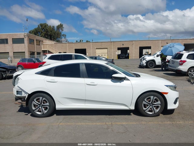 Honda Civic Lx 2018 19XFC2F52JE023515 Image 14