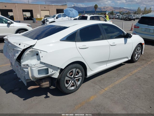 Honda Civic Lx 2018 19XFC2F52JE023515 Image 4