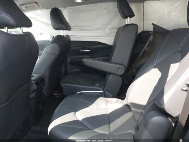 Toyota Grand Highlander Xle 2025 5TDAAAA51SS034689 Image 22