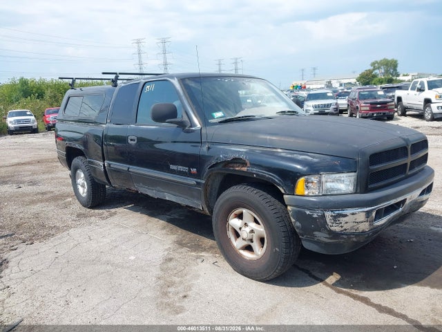 2001 Dodge Ram 1500 St მანქანა იყიდება აუქციონზე, vin: 3B7HC13Y01G710501, აუქციონის ნომერი: 46013511