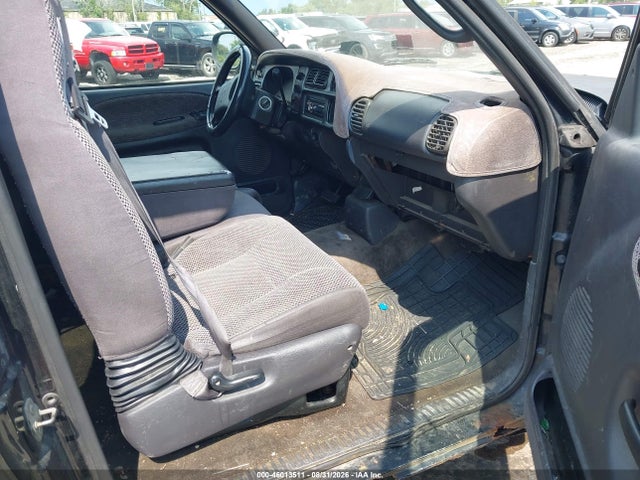 2001 Dodge Ram 1500 St მანქანა იყიდება აუქციონზე, vin: 3B7HC13Y01G710501, აუქციონის ნომერი: 46013511