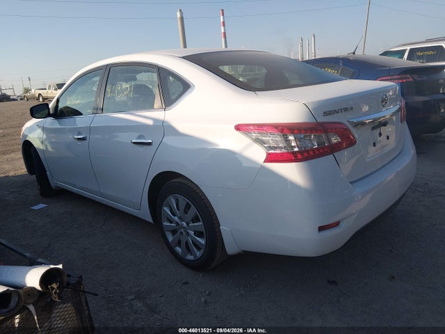 2015 Nissan Sentra S მანქანა იყიდება აუქციონზე, vin: 3N1AB7AP4FY375832, აუქციონის ნომერი: 46013521