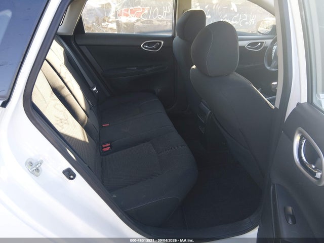 2015 Nissan Sentra S მანქანა იყიდება აუქციონზე, vin: 3N1AB7AP4FY375832, აუქციონის ნომერი: 46013521