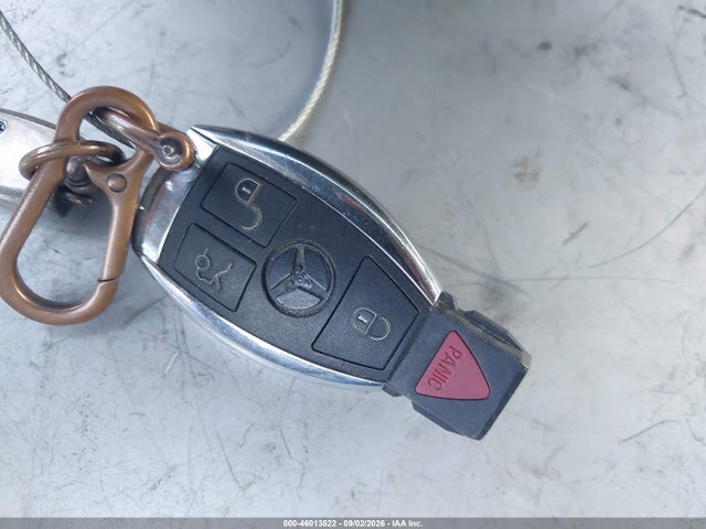 2012 Mercedes-benz C 250 მანქანა იყიდება აუქციონზე, vin: WDDGJ4HB1CF775648, აუქციონის ნომერი: 46013522