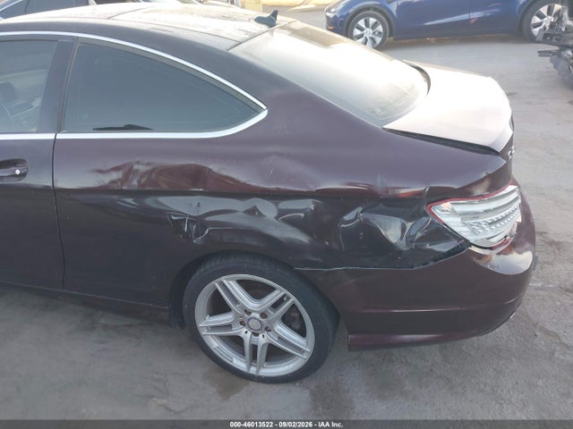 2012 Mercedes-benz C 250 მანქანა იყიდება აუქციონზე, vin: WDDGJ4HB1CF775648, აუქციონის ნომერი: 46013522
