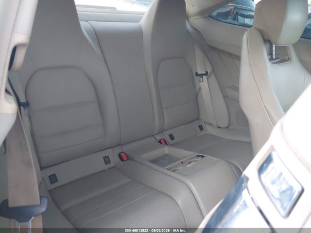 2012 Mercedes-benz C 250 მანქანა იყიდება აუქციონზე, vin: WDDGJ4HB1CF775648, აუქციონის ნომერი: 46013522