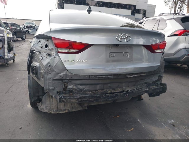 Hyundai ELANTRA SE 2017 5NPD84LF4HH040050 Image 6