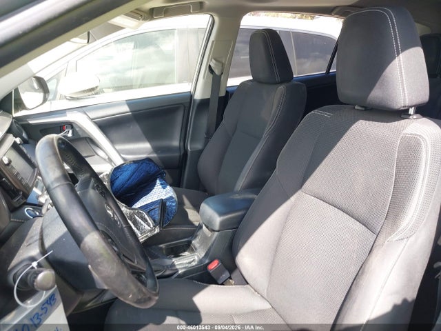 Продаж на аукціоні авто 2018 Toyota Rav4 Hybrid Xle, vin: JTMRJREV5JD221360, номер лоту: 46013543