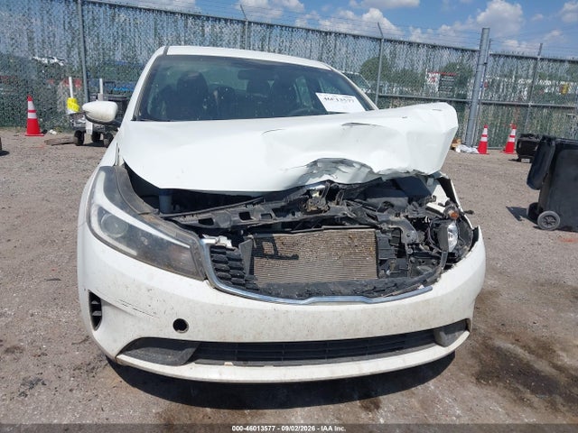 2018 Kia Forte Lx მანქანა იყიდება აუქციონზე, vin: 3KPFK4A77JE273503, აუქციონის ნომერი: 46013577