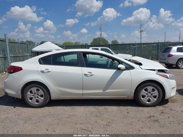 2018 Kia Forte Lx მანქანა იყიდება აუქციონზე, vin: 3KPFK4A77JE273503, აუქციონის ნომერი: 46013577