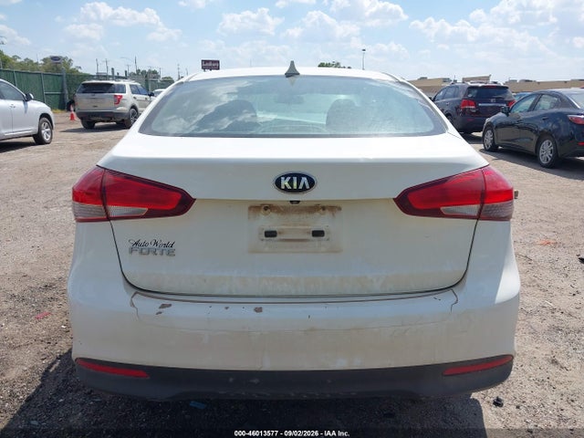 2018 Kia Forte Lx მანქანა იყიდება აუქციონზე, vin: 3KPFK4A77JE273503, აუქციონის ნომერი: 46013577