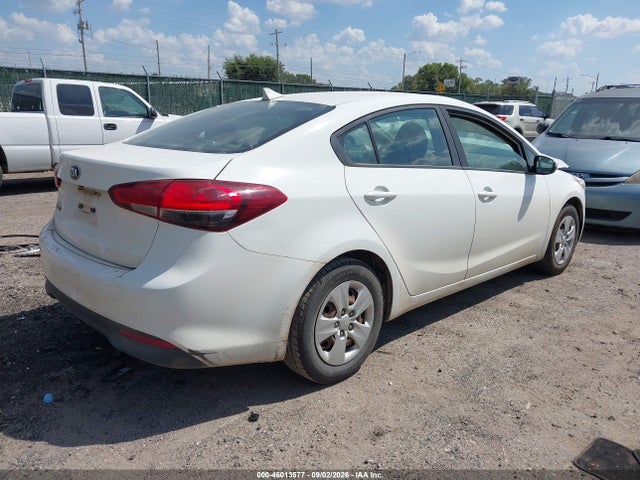 2018 Kia Forte Lx მანქანა იყიდება აუქციონზე, vin: 3KPFK4A77JE273503, აუქციონის ნომერი: 46013577