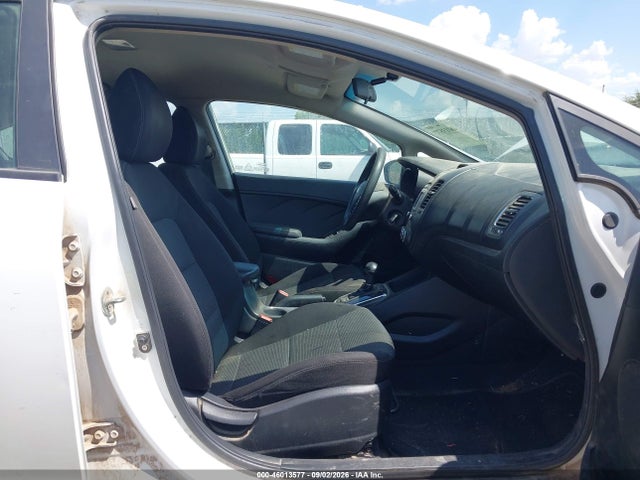 2018 Kia Forte Lx მანქანა იყიდება აუქციონზე, vin: 3KPFK4A77JE273503, აუქციონის ნომერი: 46013577