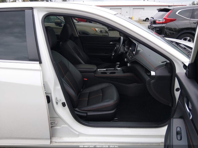 Продажа на аукционе авто 2022 Nissan Altima Sr Intelligent Awd, vin: 1N4BL4CW7NN378579, номер лота: 46013587