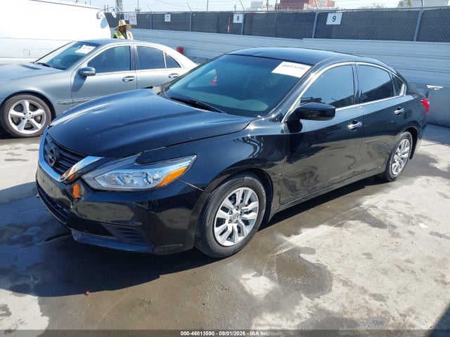 Nissan Altima 2.5 S 2017 1N4AL3AP8HC296023 Image 2