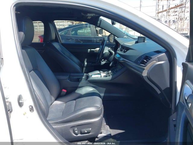 2015 Lexus Ct 200h მანქანა იყიდება აუქციონზე, vin: JTHKD5BH8F2220978, აუქციონის ნომერი: 46013608