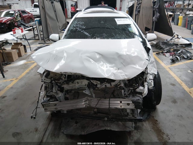 Продажа на аукционе авто 2020 Toyota Corolla Xse, vin: JTDT4RCE5LJ026573, номер лота: 46013610