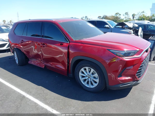 2026 Toyota Grand Highlander Hybrid Xle მანქანა იყიდება აუქციონზე, vin: 5TDACAB51TS101284, აუქციონის ნომერი: 46013617