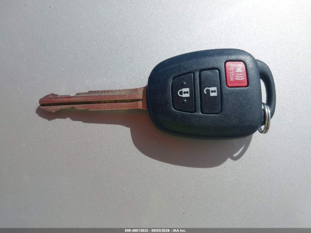 46013632 :رقم المزاد ، 2T3ZFREV9HW361569 vin ، 2017 Toyota Rav4 Le مزاد بيع