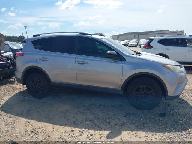 46013632 :رقم المزاد ، 2T3ZFREV9HW361569 vin ، 2017 Toyota Rav4 Le مزاد بيع