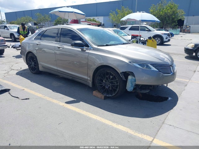 2016 Lincoln Mkz Hybrid მანქანა იყიდება აუქციონზე, vin: 3LN6L2LU7GR627795, აუქციონის ნომერი: 46013634