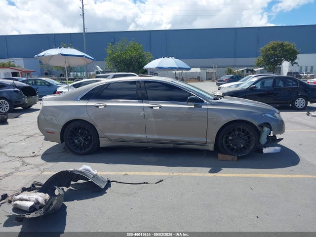 2016 Lincoln Mkz Hybrid მანქანა იყიდება აუქციონზე, vin: 3LN6L2LU7GR627795, აუქციონის ნომერი: 46013634