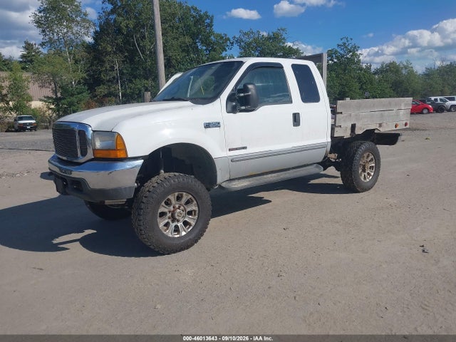 46013643 :رقم المزاد ، 1FTSX31FXYED73389 vin ، 2000 Ford F-350 Lariat/xl/xlt مزاد بيع