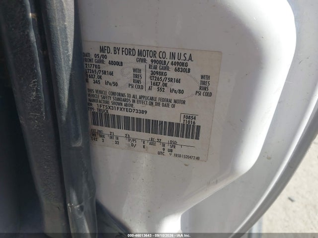 46013643 :رقم المزاد ، 1FTSX31FXYED73389 vin ، 2000 Ford F-350 Lariat/xl/xlt مزاد بيع