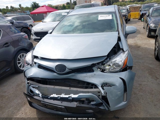 Toyota Prius V Four 2015 JTDZN3EUXFJ019793 Image 12