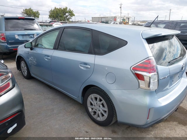 Toyota Prius V Four 2015 JTDZN3EUXFJ019793 Image 3