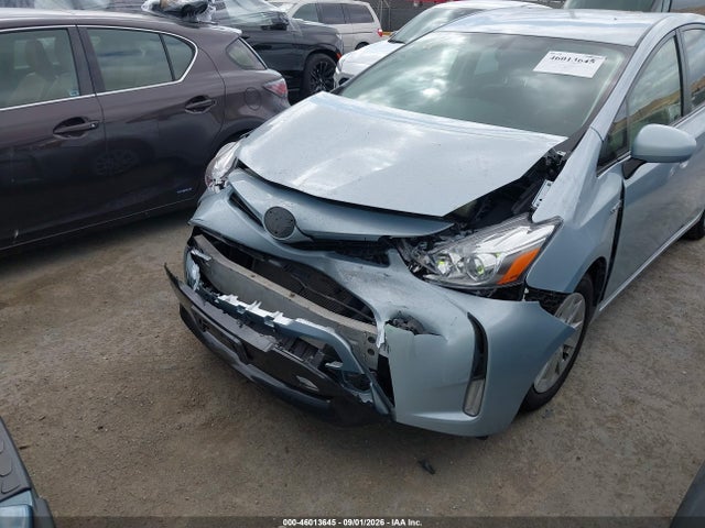 Toyota Prius V Four 2015 JTDZN3EUXFJ019793 Image 6
