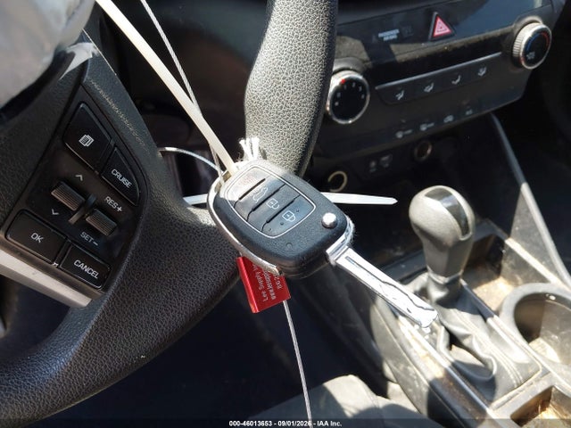 2017 Hyundai Tucson Se მანქანა იყიდება აუქციონზე, vin: KM8J33A45HU436972, აუქციონის ნომერი: 46013653