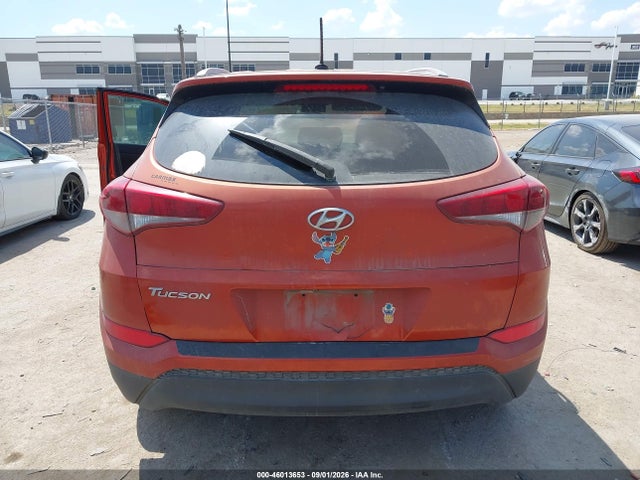 2017 Hyundai Tucson Se მანქანა იყიდება აუქციონზე, vin: KM8J33A45HU436972, აუქციონის ნომერი: 46013653