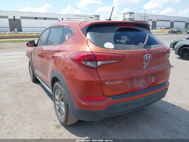 2017 Hyundai Tucson Se მანქანა იყიდება აუქციონზე, vin: KM8J33A45HU436972, აუქციონის ნომერი: 46013653