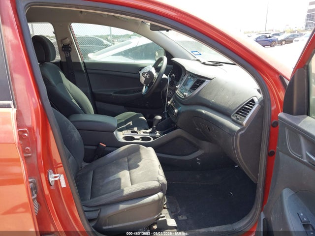 2017 Hyundai Tucson Se მანქანა იყიდება აუქციონზე, vin: KM8J33A45HU436972, აუქციონის ნომერი: 46013653