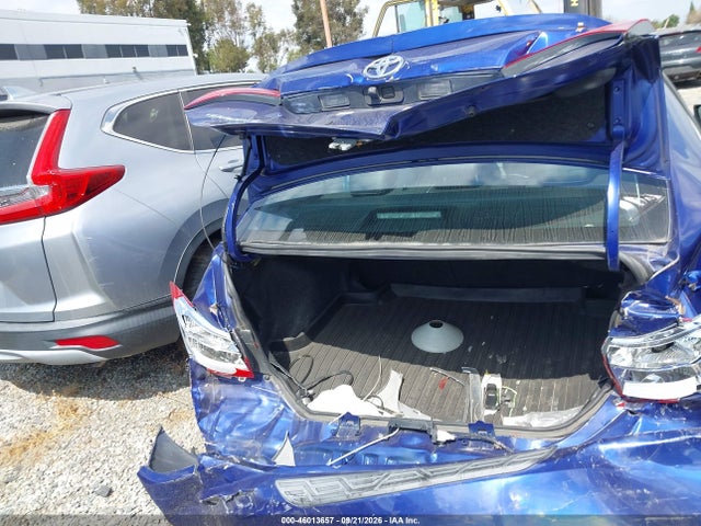 Toyota Corolla Xse 2018 5YFBURHE6JP823783 Image 17