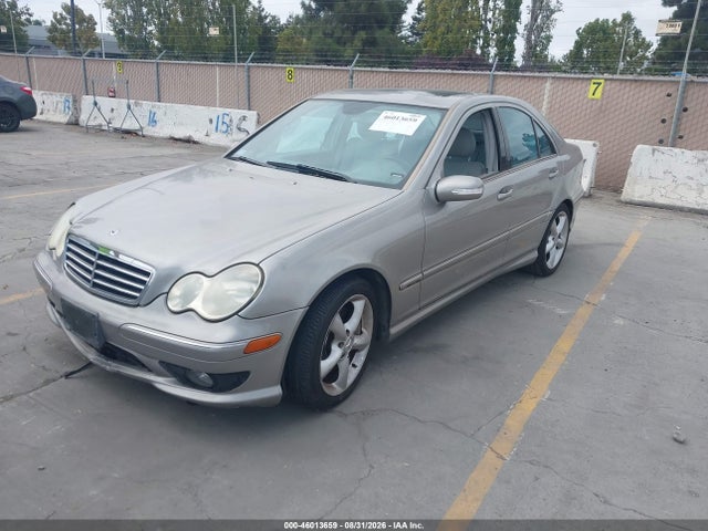 46013659 :رقم المزاد ، WDBRF40J15F721131 vin ، 2005 Mercedes-benz C 230 Kompressor Sport مزاد بيع