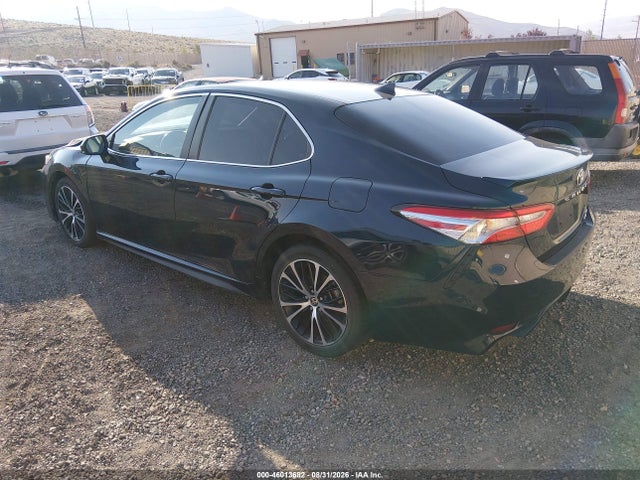 2020 Toyota Camry Se Awd მანქანა იყიდება აუქციონზე, vin: 4T1G11BK6LU010640, აუქციონის ნომერი: 46013682